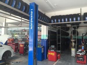 4x4 Car tyre services melakaJPG