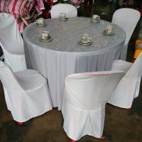 table-and-chairs-rental